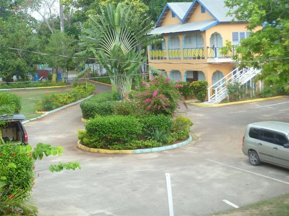 Tamboo Resort Νεγκρίλ 4*,  Τζαμάικα