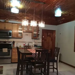 https://12-fairway-avenue.hotelsochorios.net