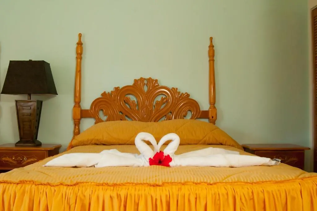 Tamboo Resort Negril Hotel