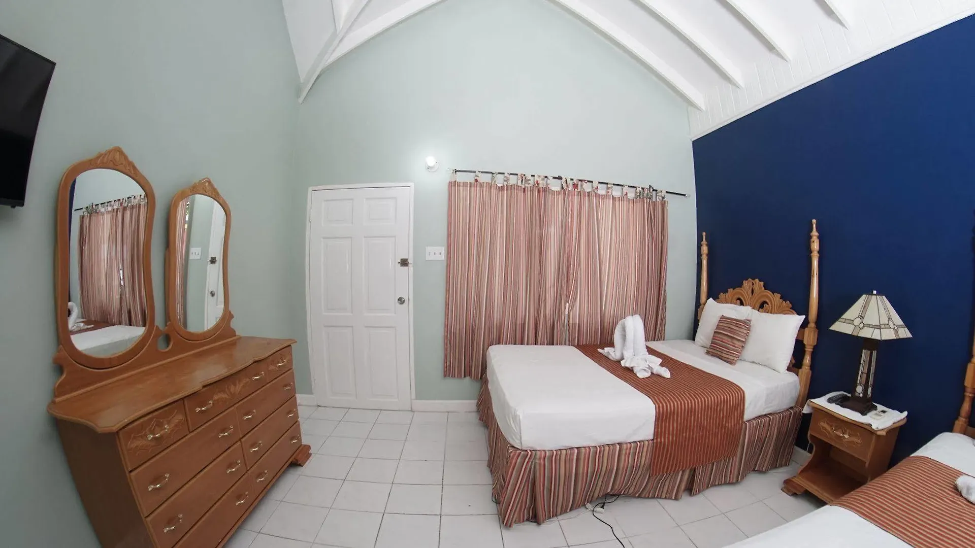 Tamboo Resort Negril 4*,  Jamaica
