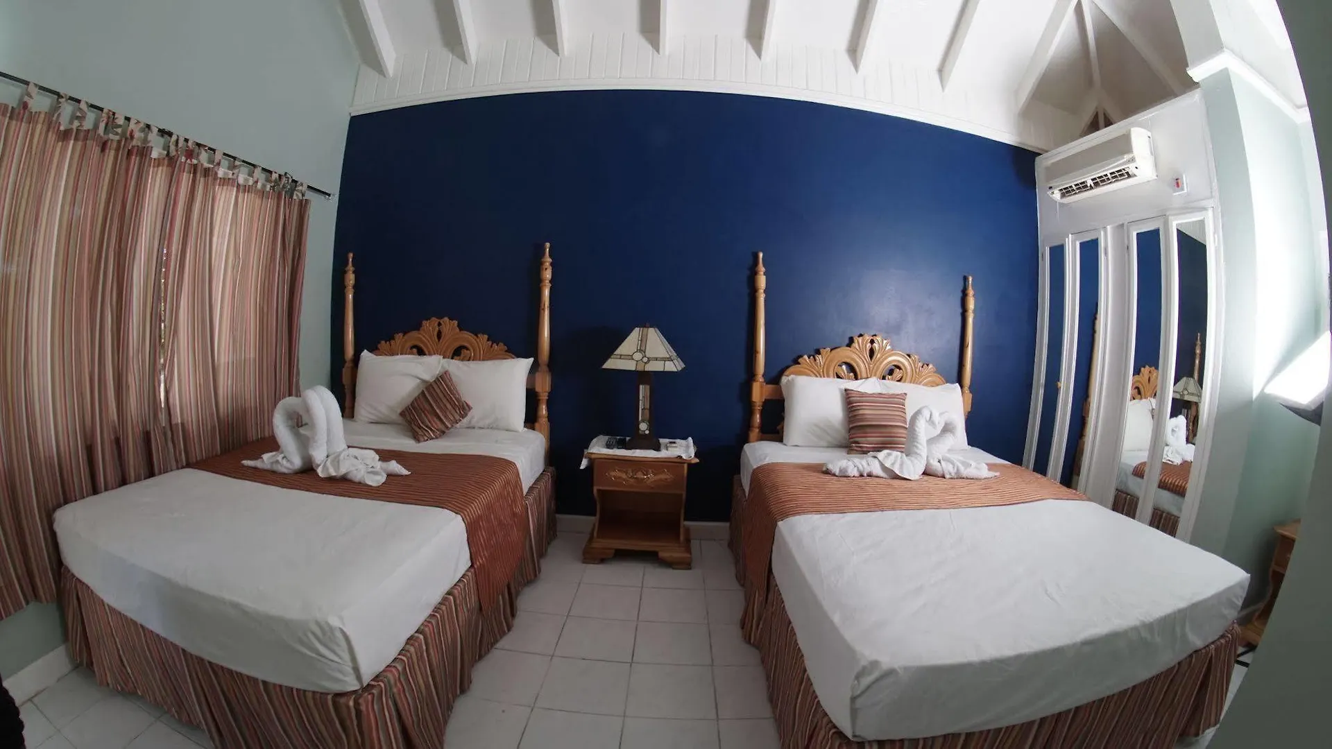 Tamboo Resort Negril